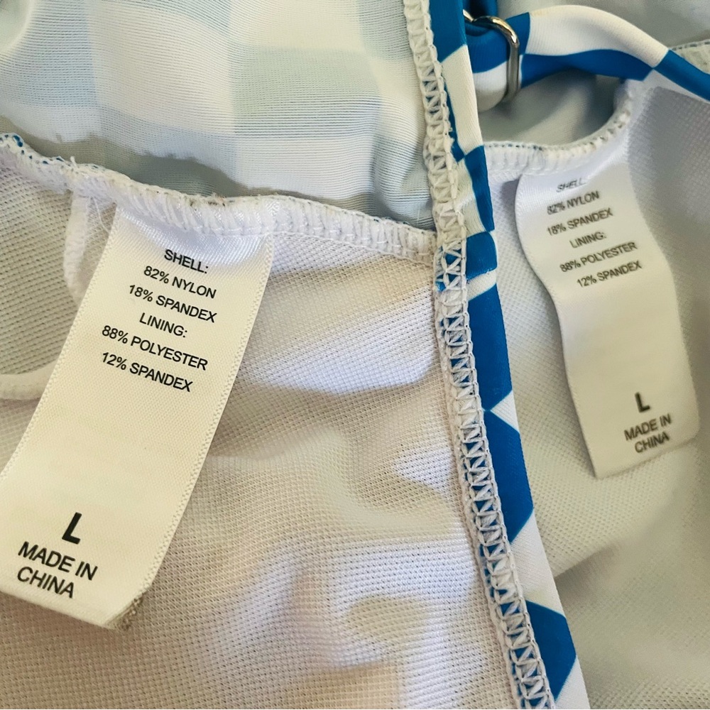 Seafolly Adjustable Swim Top and Boy Short Bottom **Free Gift Included** - Picture 9 of 10